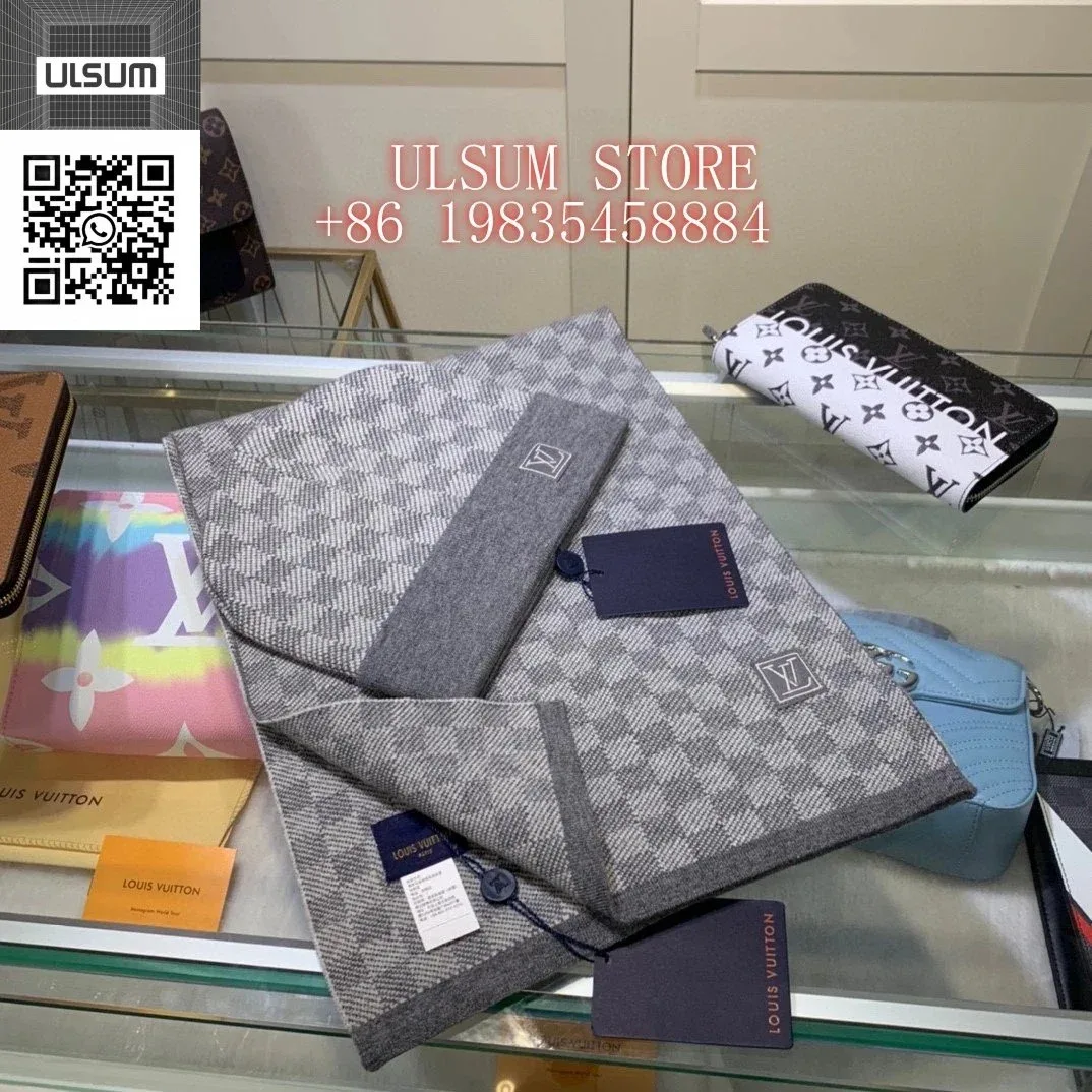 Louis Vuitton Damier Scarf Grey Wool Accessory