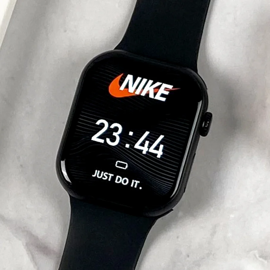 Nike s10 black Smartwatch